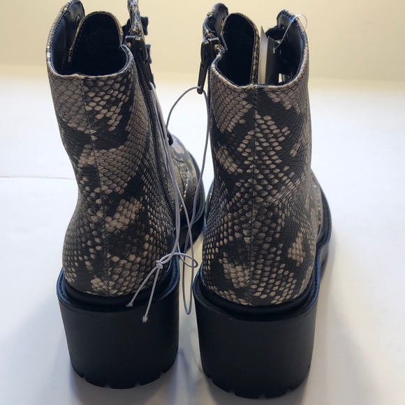 Women’s Snake Skin Print Lace Up Combat Boots - Picture 8 of 10